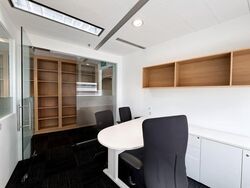 Gateway East (D7), Office #639410701